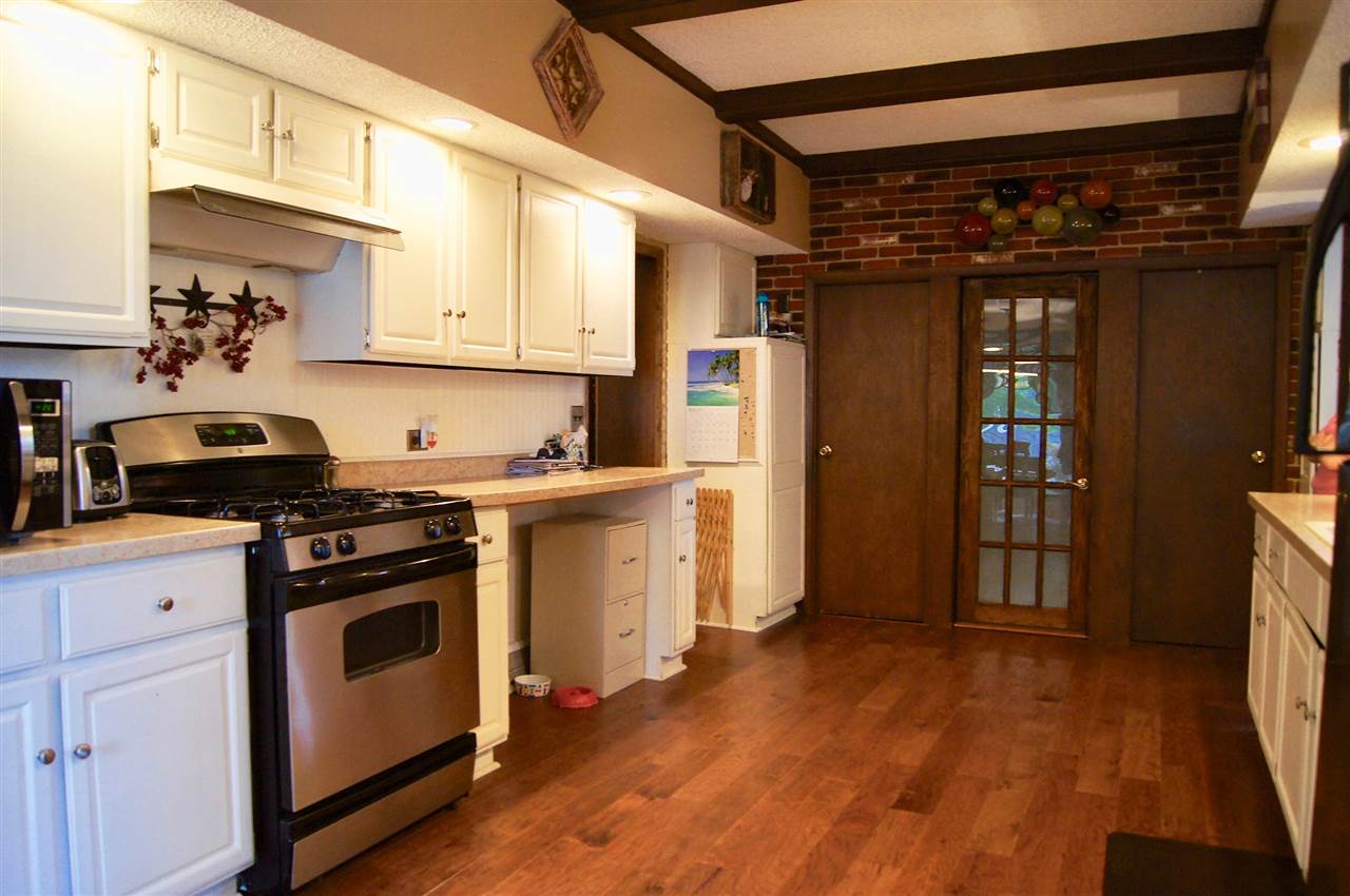 129 East 14th Street Rochester, IN 46975 - Photo 10 of 24 Gallery Image 10