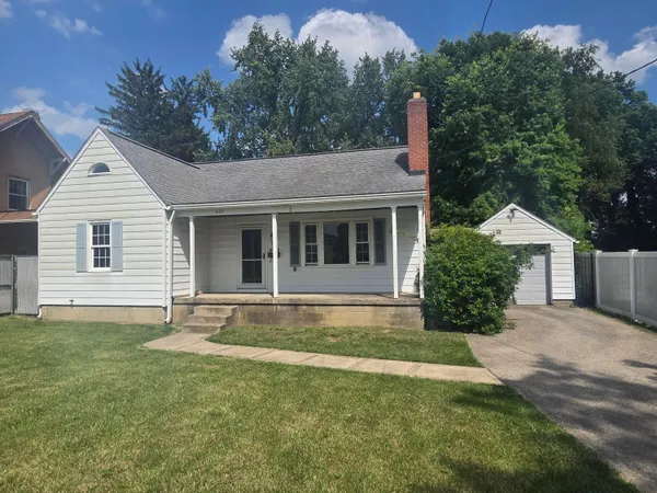$185,000 | 684 Sharon Valley Road, Newark, OH 43055