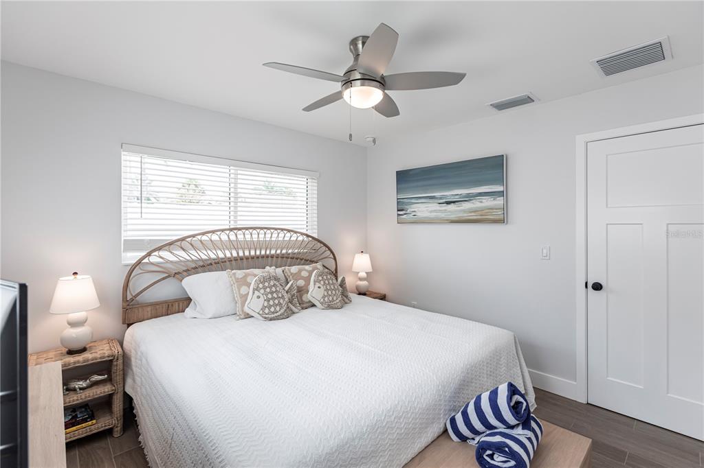 6020 Midnight Pass Road, Unit 27 Sarasota, FL 34242 - Photo 16 of 23