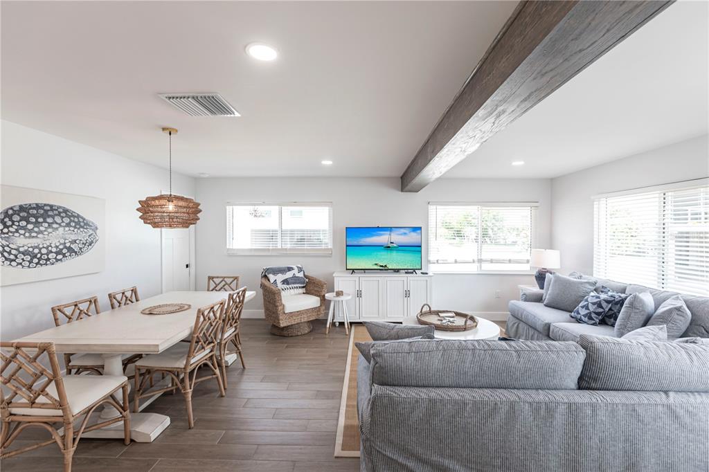 6020 Midnight Pass Road, Unit 27 Sarasota, FL 34242 - Photo 20 of 23