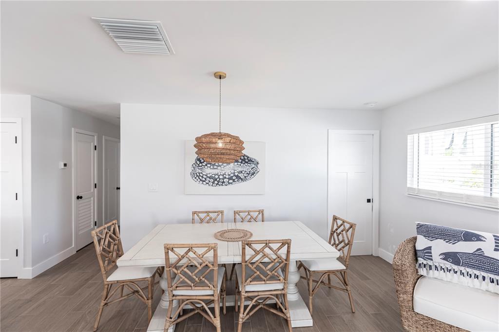 6020 Midnight Pass Road, Unit 27 Sarasota, FL 34242 - Photo 5 of 23