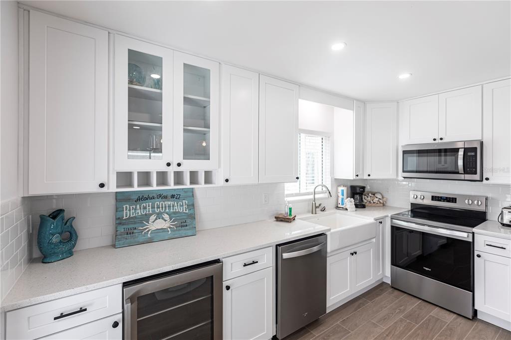 6020 Midnight Pass Road, Unit 27 Sarasota, FL 34242 - Photo 8 of 23