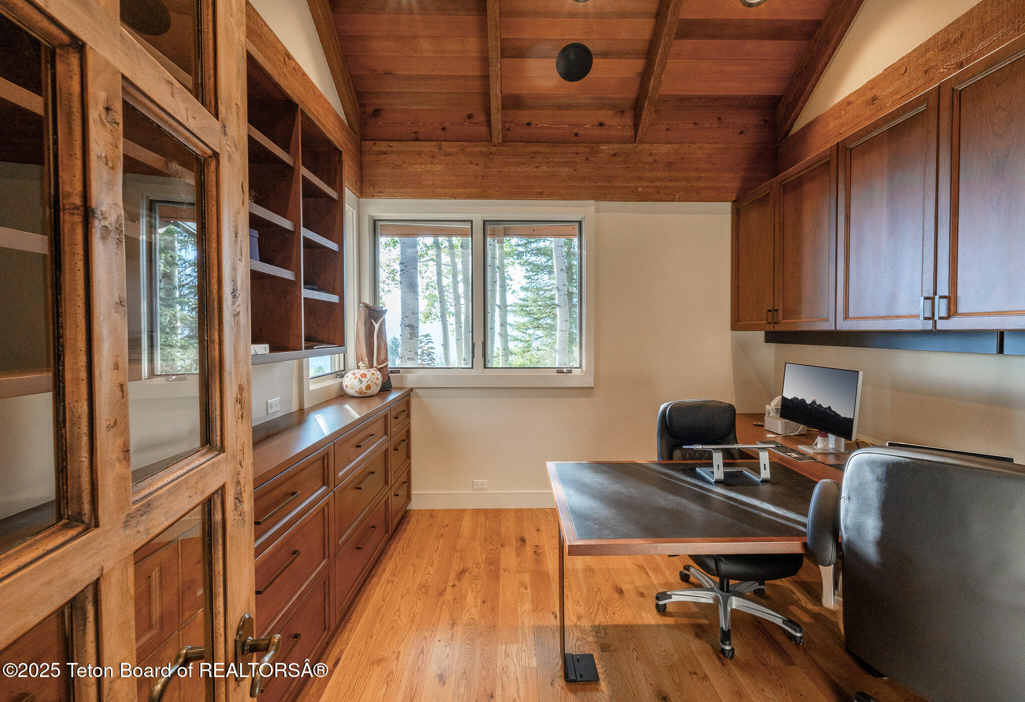 2540 Trader Road Jackson, WY 83001 - Photo 10 of 45 Office