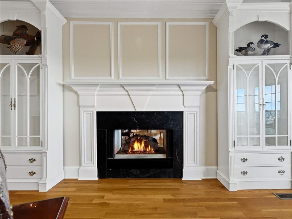 988 Hunters Ridge Jasper, GA 30143 - Photo 24 of 87 a living room with furniture and a fireplace