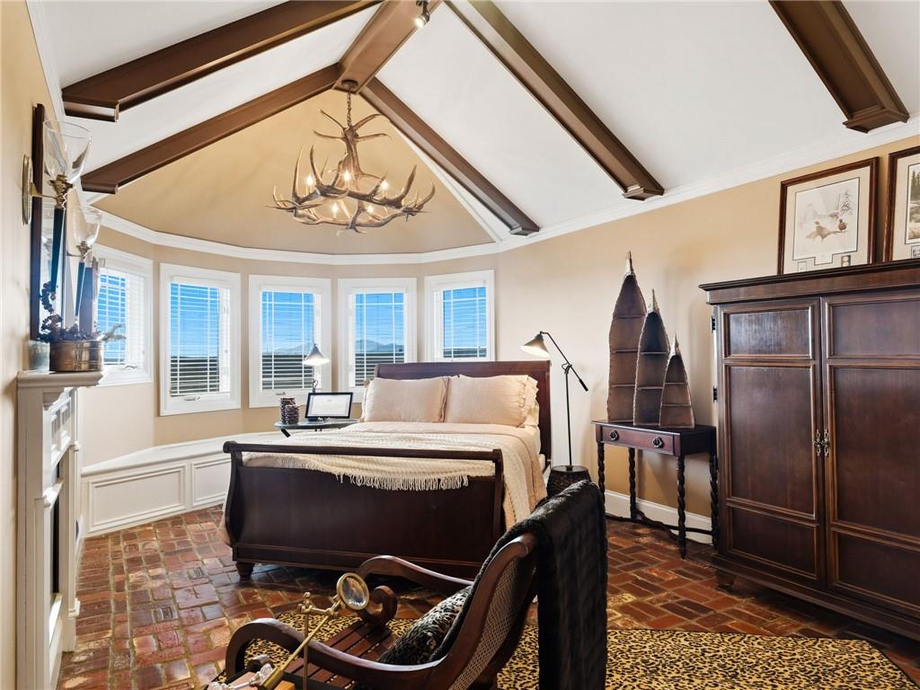 988 Hunters Ridge Jasper, GA 30143 - Photo 50 of 87 a very nice looking dining room with a table and chairs