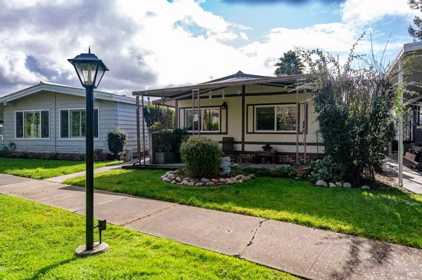 $160,000 | 316 Círculo Durango, Rohnert Park, CA 94928