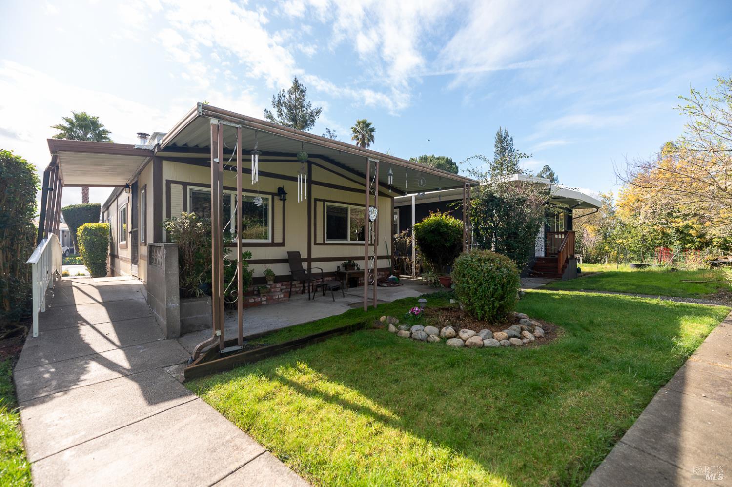 316 Círculo Durango Rohnert Park, CA 94928 - Photo 25 of 33 a front view of house and yard with green space
