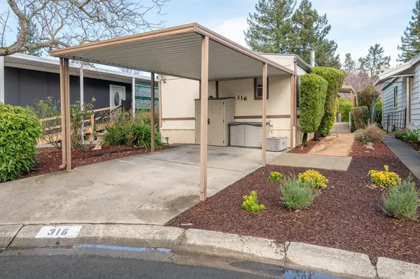 $160,000 | 316 CÃrculo Durango, Rohnert Park, CA 94928