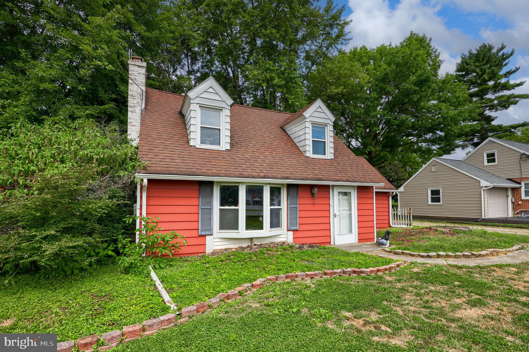 616 Brunnerville Road Lititz, PA 17543 - Photo 2 of 38 616 Brunnerville Rd