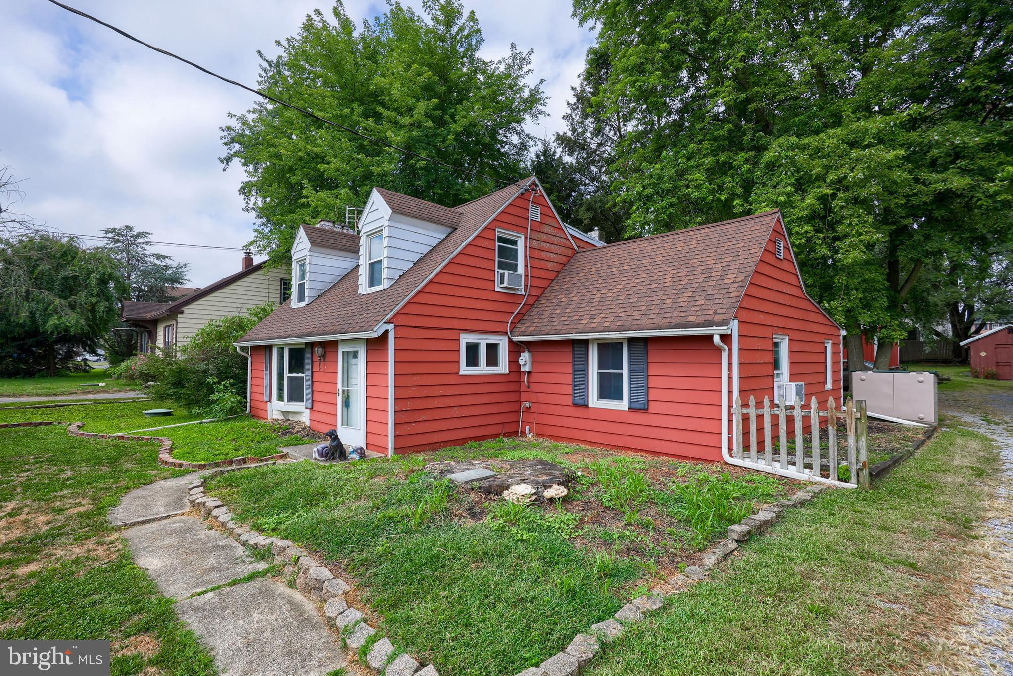 616 Brunnerville Road Lititz, PA 17543 - Photo 3 of 38 Endless possibilities for landscaping