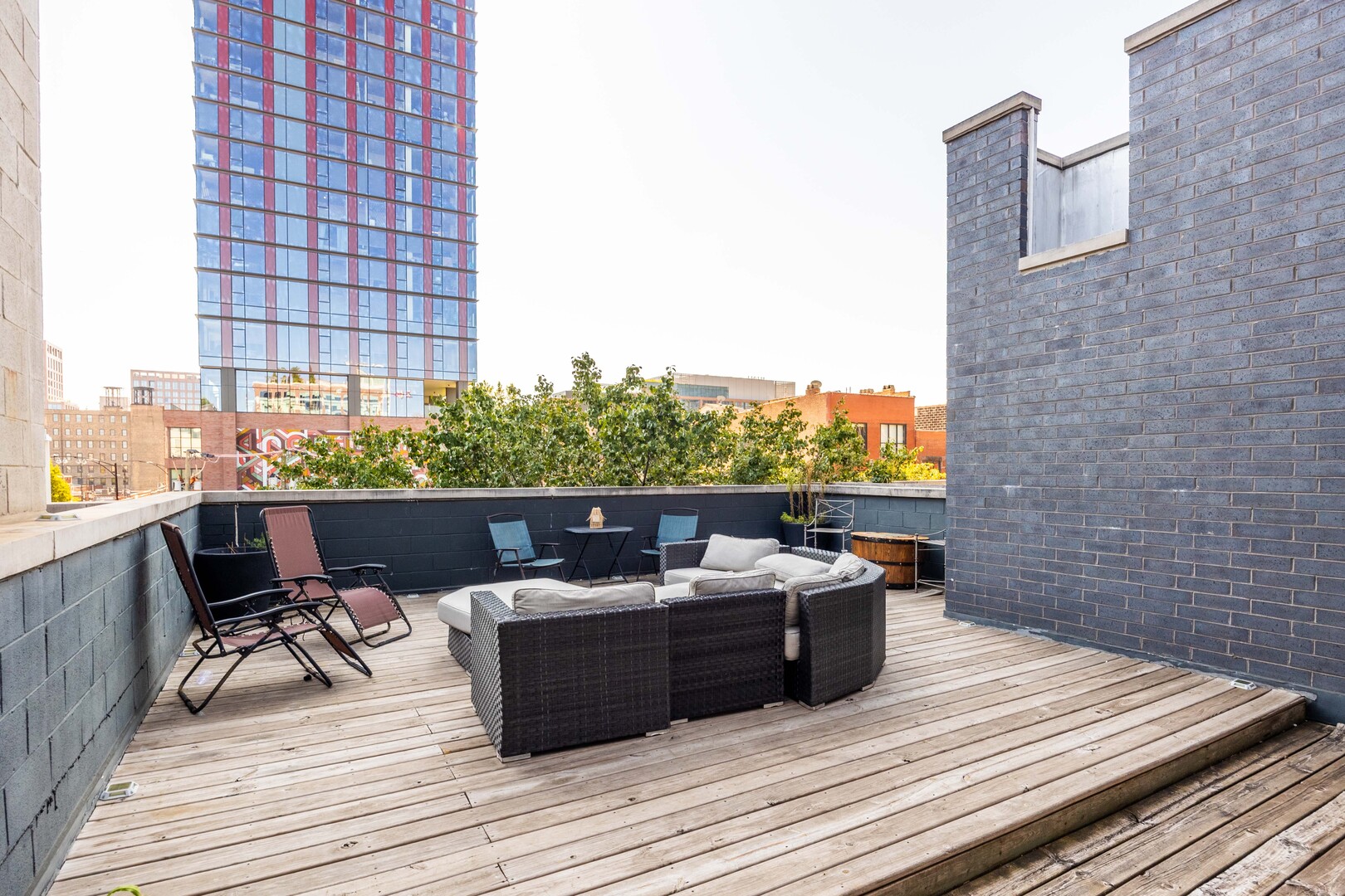1002 West Lake Street, Unit 2 Chicago, IL 60607 - Photo 27 of 29 a view of a roof deck with furniture
