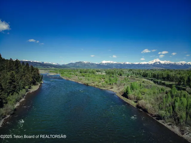 $9,500,000 | 1225 Munger Mountain Road, Jackson, WY 83001