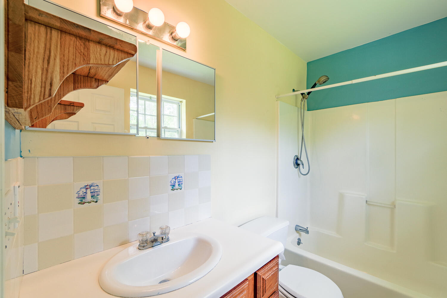 421 Cushing Road Cushing, ME 04563 - Photo 20 of 28 421 Cushing Rd 19-(ZF-3734-52816-1-019)