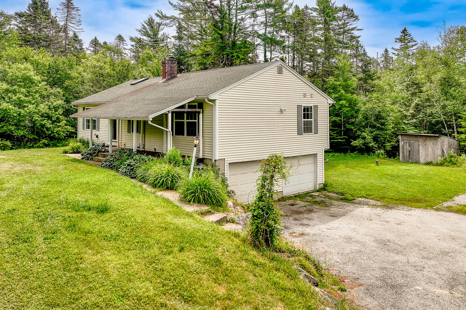 421 Cushing Road Cushing, ME 04563 - Photo 2 of 28 421 Cushing Rd 02-(ZF-3734-52816-1-002)