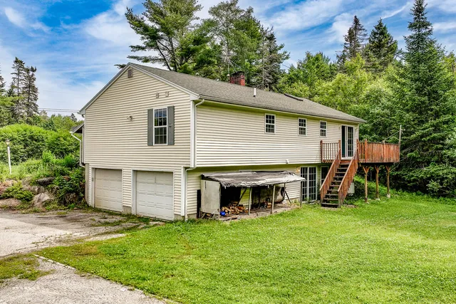 $360,000 | 421 Cushing Road, Cushing, ME 04563