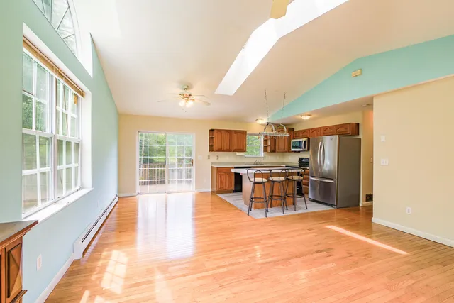 $360,000 | 421 Cushing Road, Cushing, ME 04563