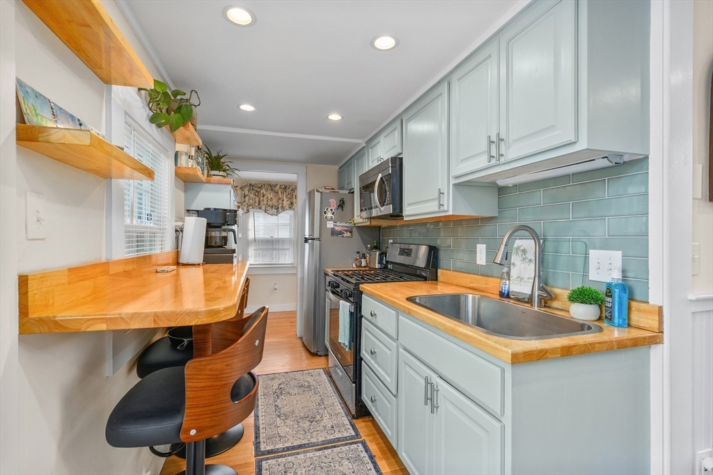 2 Eddy Street Wareham, MA 02532 - Photo 11 of 39