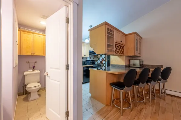 $284,500 | 1299 Quechee Main Street, Unit 2E, Hartford, VT 05059