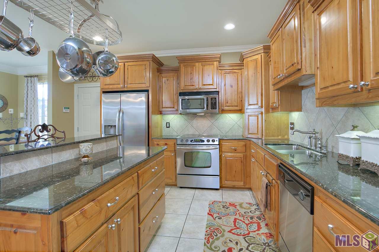 6353 Ridge Way Avenue Baton Rouge, LA 70817 - Photo 4 of 20 Gallery Image 4