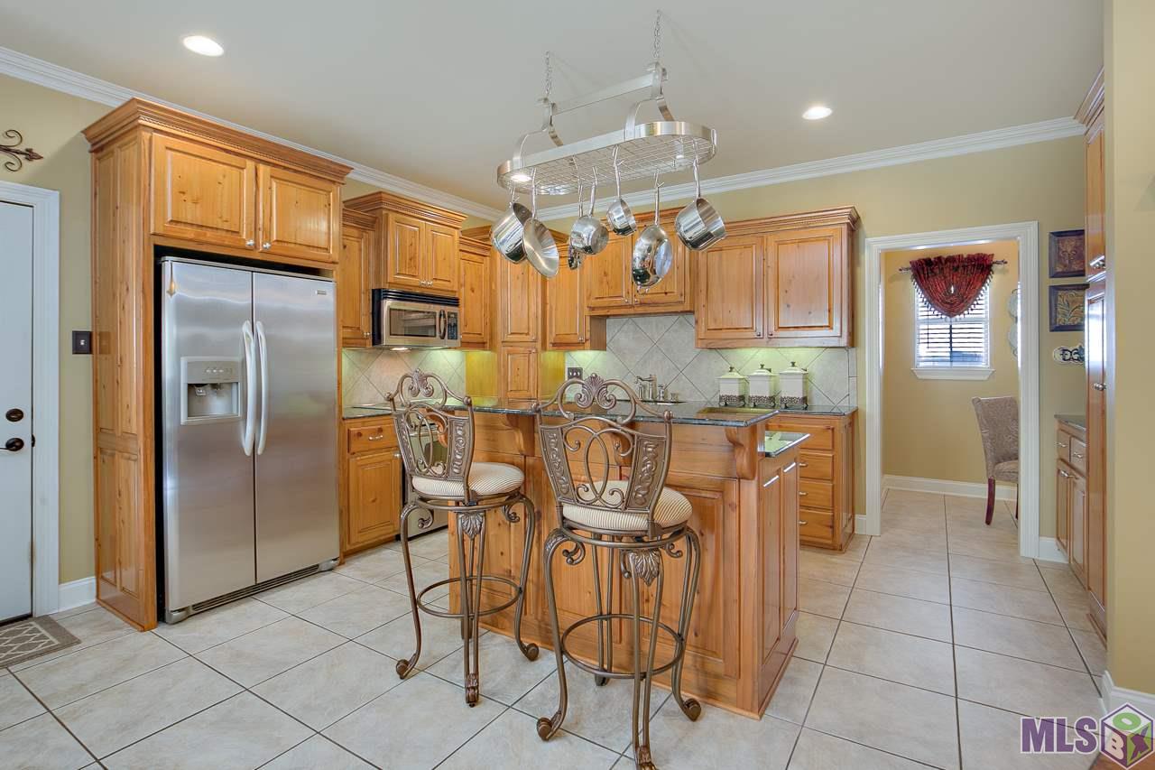 6353 Ridge Way Avenue Baton Rouge, LA 70817 - Photo 5 of 20 Gallery Image 5