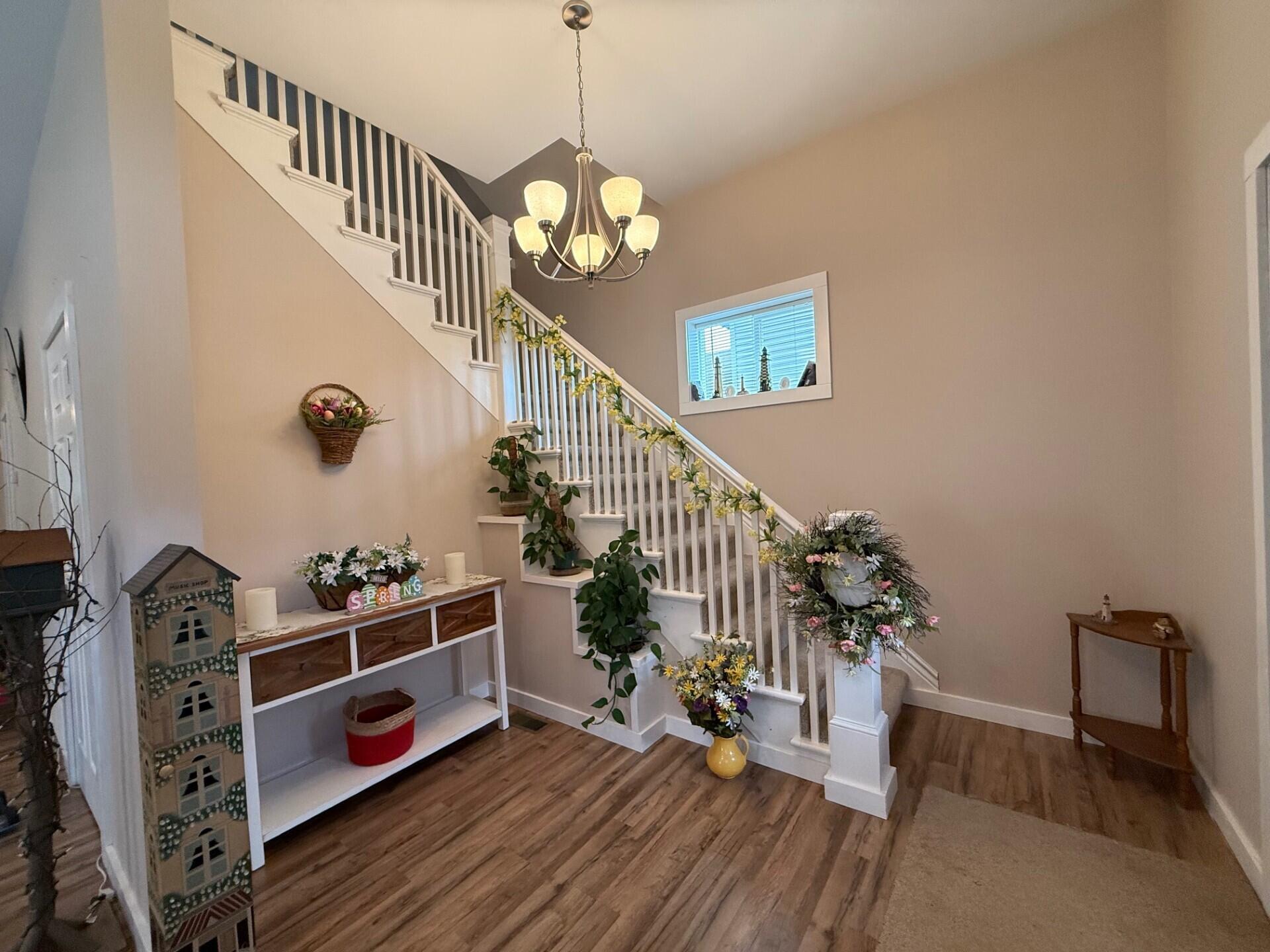 603 South George Street Ludington, MI 49431 - Photo 12 of 23 Front Entry