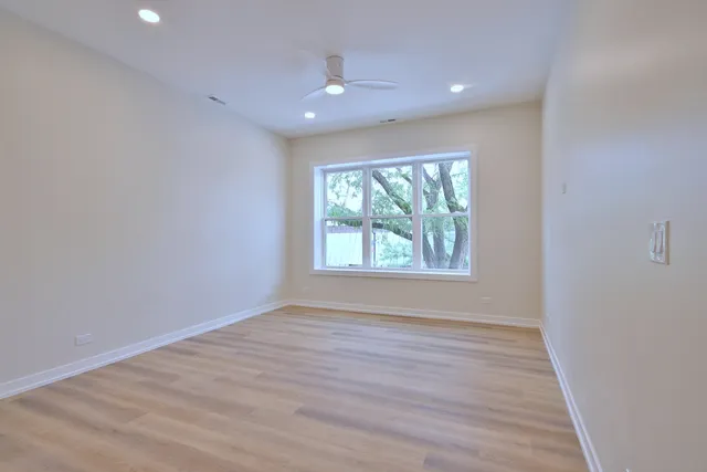 $2,750 | 7518 Madison Street, Unit E, Forest Park, IL 60130