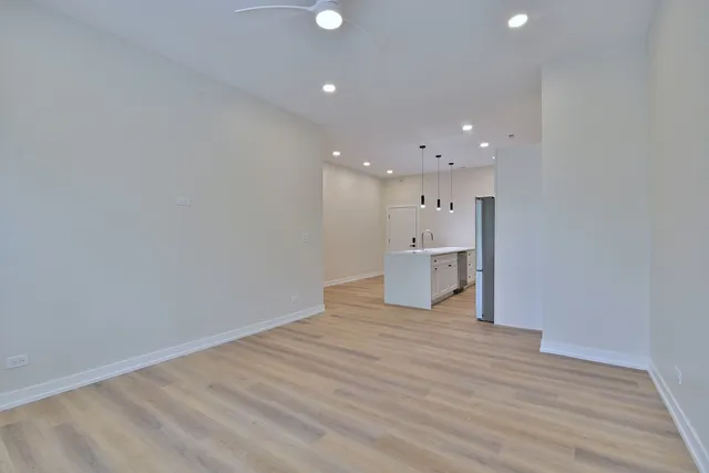 $2,750 | 7518 Madison Street, Unit E, Forest Park, IL 60130