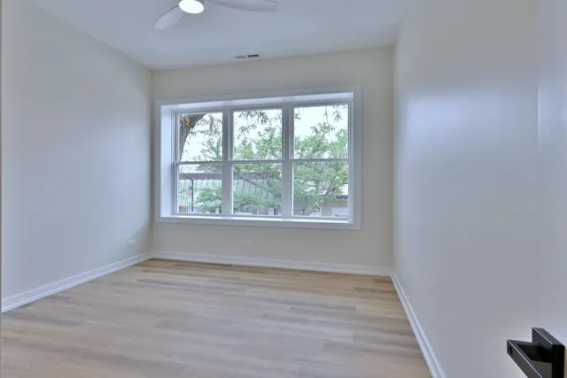 $2,750 | 7518 Madison Street, Unit E, Forest Park, IL 60130