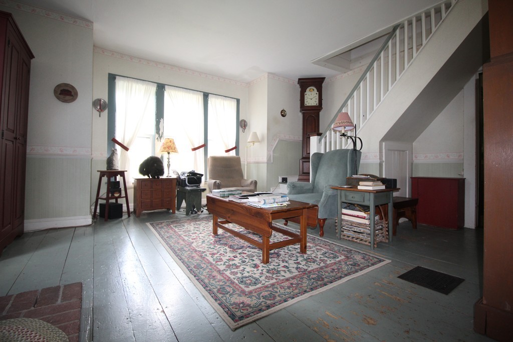 32 Ferry Road Salisbury, MA 01952 - Photo 2 of 21 Gallery Image 2