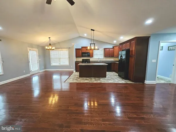 $2,050 | 5 Harcourt Drive, Dover, DE 19901