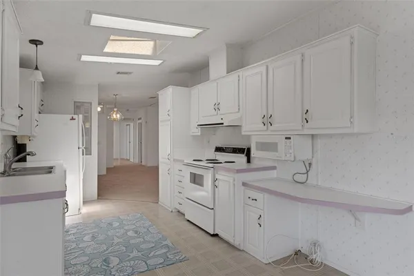 $179,900 | 7482 Dinsmore Street, Brooksville, FL 34613