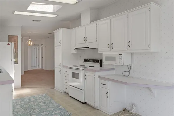 $179,900 | 7482 Dinsmore Street, Brooksville, FL 34613
