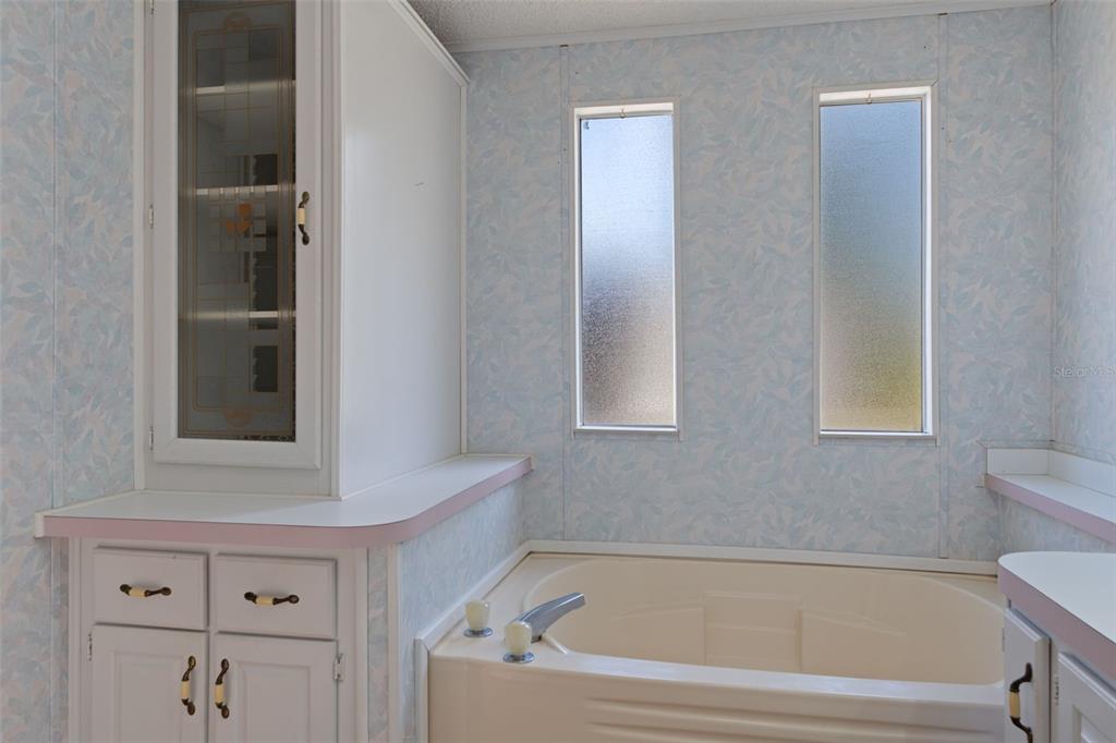 7482 Dinsmore Street Brooksville, FL 34613 - Photo 20 of 36