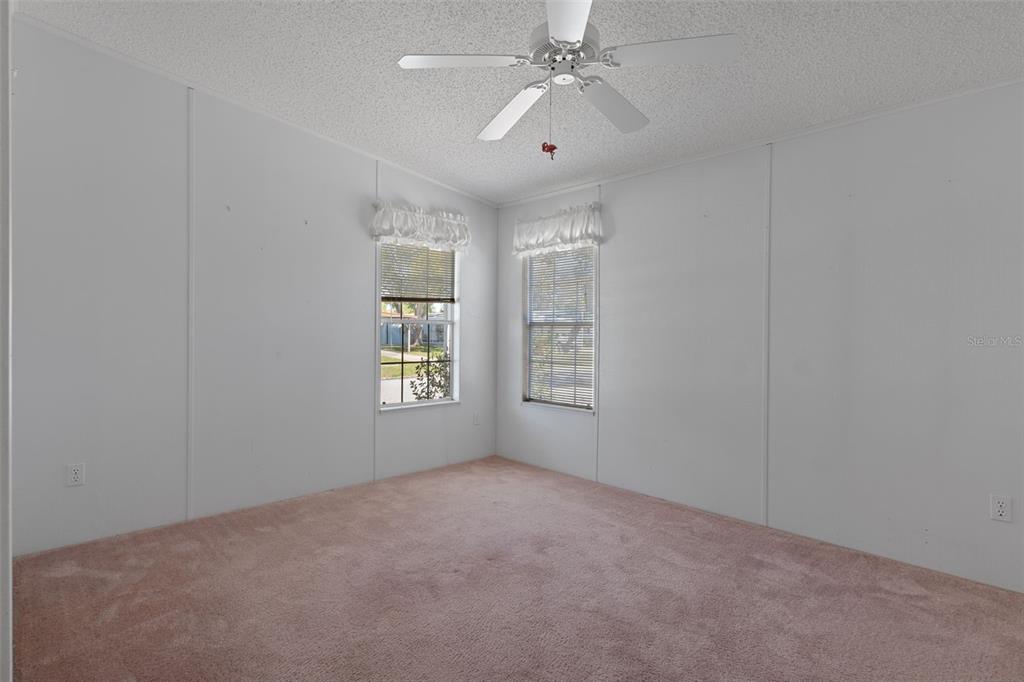 7482 Dinsmore Street Brooksville, FL 34613 - Photo 23 of 36