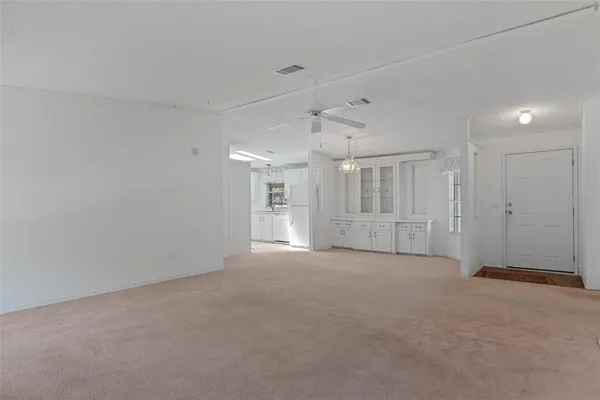 $179,900 | 7482 Dinsmore Street, Brooksville, FL 34613