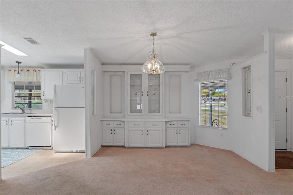 7482 Dinsmore Street Brooksville, FL 34613 - Photo 9 of 36
