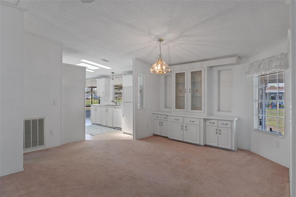 7482 Dinsmore Street Brooksville, FL 34613 - Photo 10 of 36