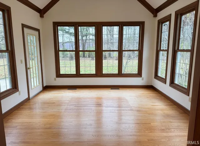 $759,000 | 16947 Woodland Hills Drive South, Granger, IN 46530