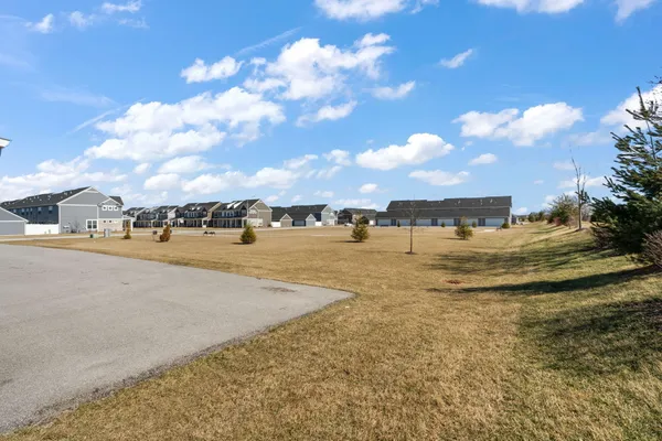 $279,900 | 11897 Rhode Island Street, Crown Point, IN 46307