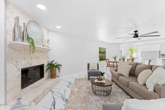 $1,549,000 | 398 Riverview Lane, Melbourne Beach, FL 32951