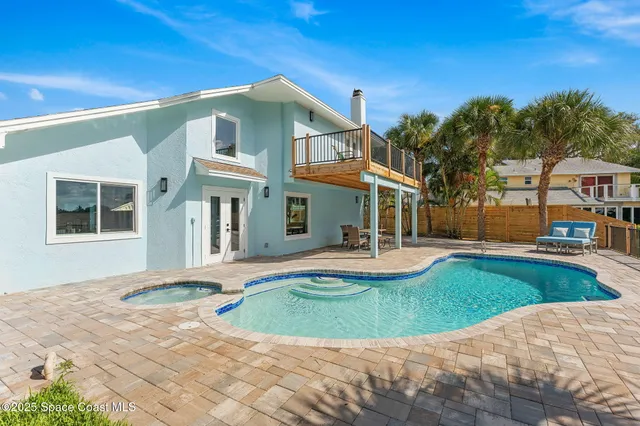 $1,549,000 | 398 Riverview Lane, Melbourne Beach, FL 32951