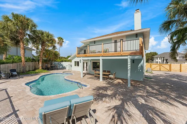 $1,549,000 | 398 Riverview Lane, Melbourne Beach, FL 32951