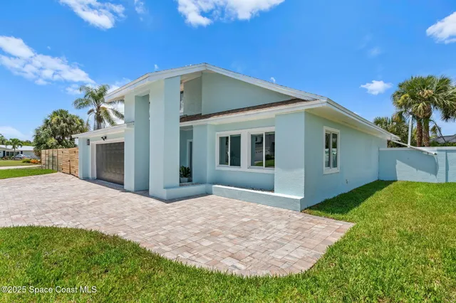 $1,549,000 | 398 Riverview Lane, Melbourne Beach, FL 32951