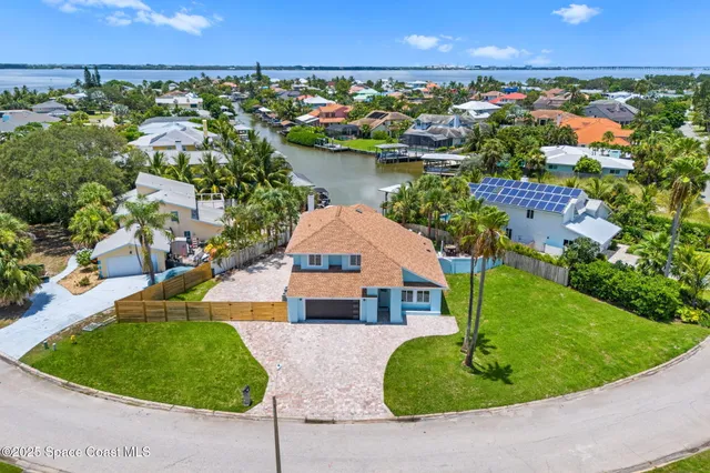 $1,549,000 | 398 Riverview Lane, Melbourne Beach, FL 32951