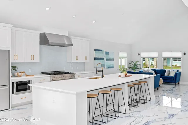 $1,549,000 | 398 Riverview Lane, Melbourne Beach, FL 32951