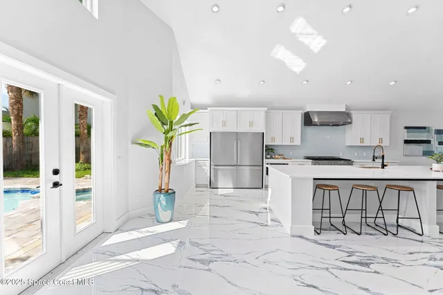 $1,549,000 | 398 Riverview Lane, Melbourne Beach, FL 32951