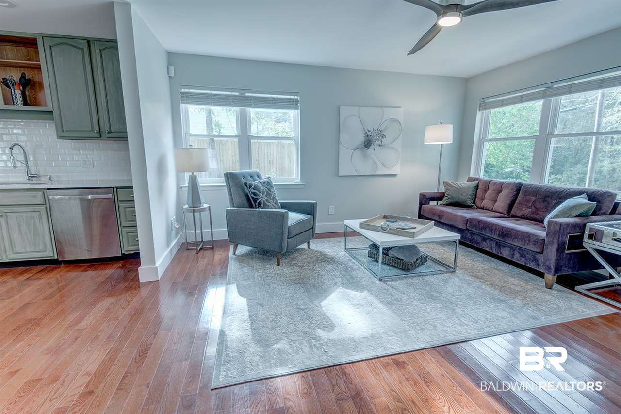 255 Fig Avenue Fairhope, AL 36532 - Photo 5 of 26