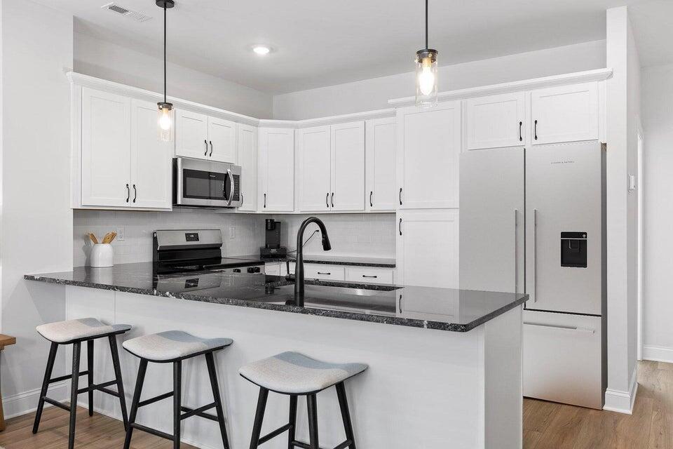 783 Bespoke Way, Unit 8 Chattanooga, TN 37403 - Photo 5 of 14 Kitchen