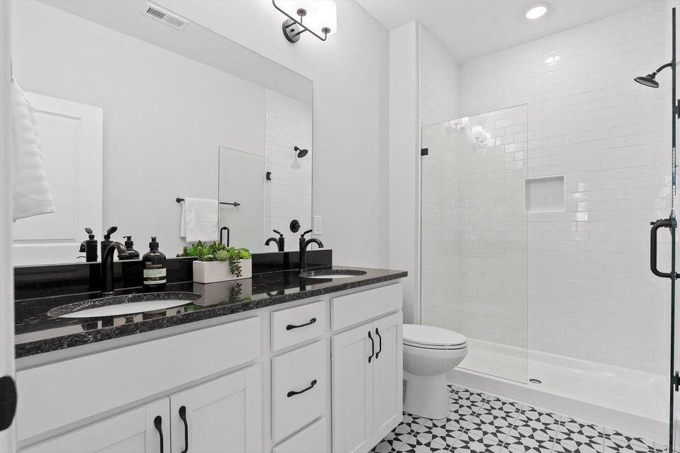 783 Bespoke Way, Unit 8 Chattanooga, TN 37403 - Photo 9 of 14 Bathroom