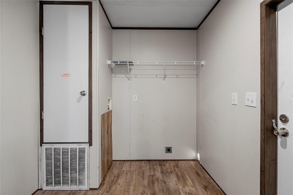 128 Southwest County Road 4020 Dawson, TX 76639 - Photo 12 of 19